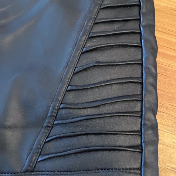 Pleather leggings NWOT one 5 ones - Picture 10 of 12